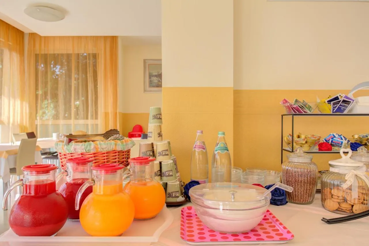 Hotel Nella Rimini